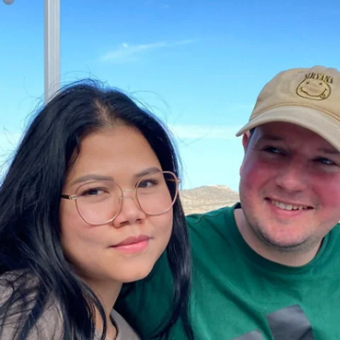 Niko and Dut, hosts of Karjalainen Rentals